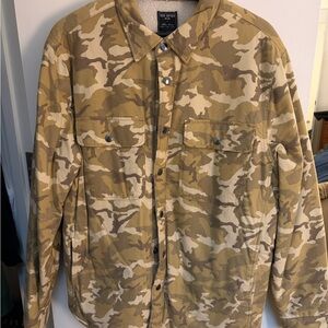 Todd Snyder Fleece Lined Sherpa Camo Overshirt Jacket